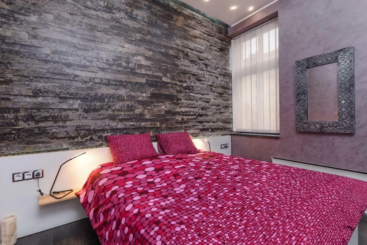 Champs-Elysees Sofia 2-Bdr, 2-Bthr Tsar Simeon Suite By Flat Mаnager Bulgaria